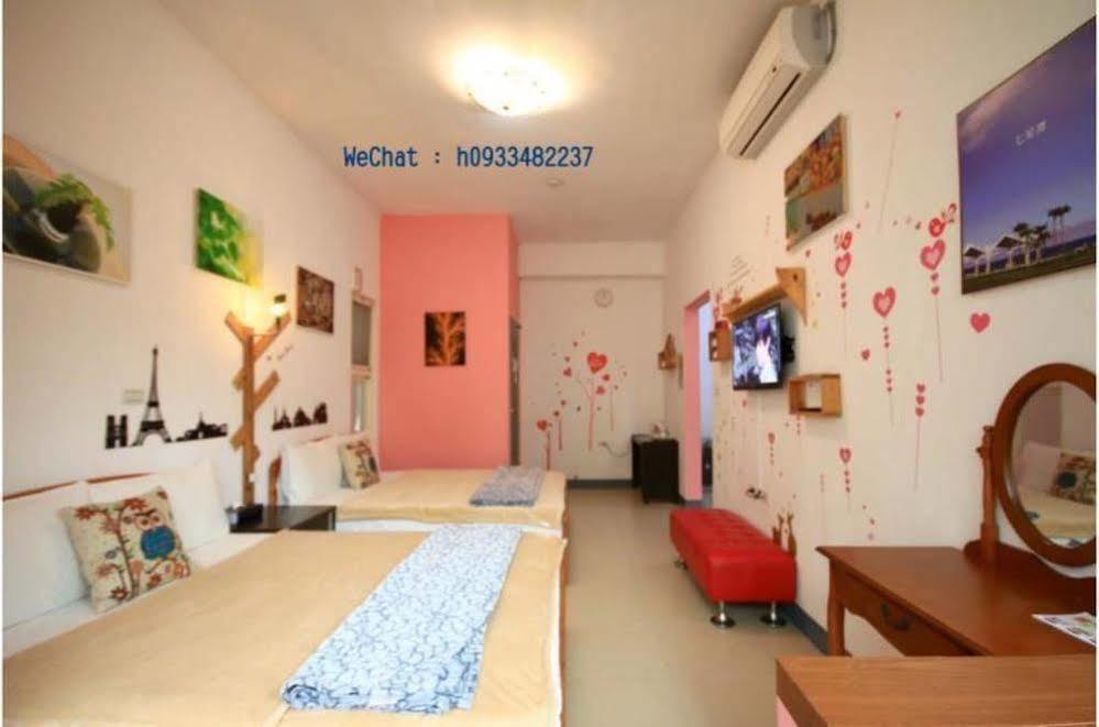 Ten Street B & B Hualien Extérieur photo