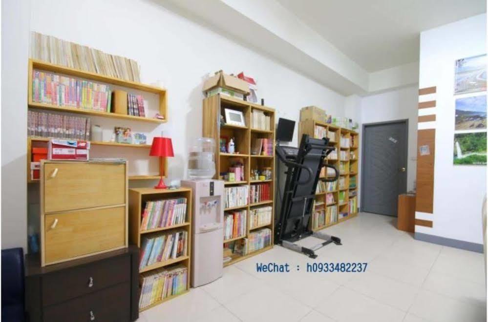 Ten Street B & B Hualien Extérieur photo