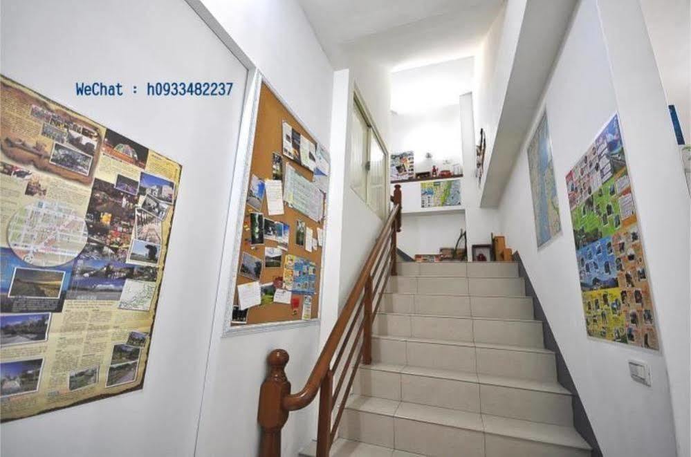 Ten Street B & B Hualien Extérieur photo